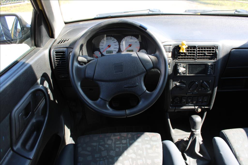 Seat Cordoba