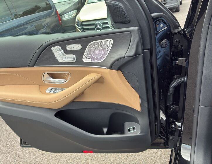 Mercedes-Benz GLS 22