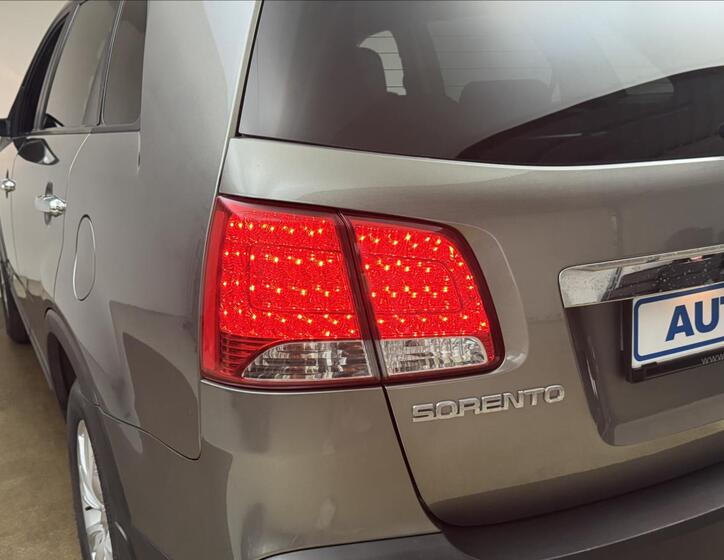 KIA Sorento 32