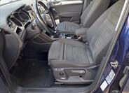Volkswagen Touran 11