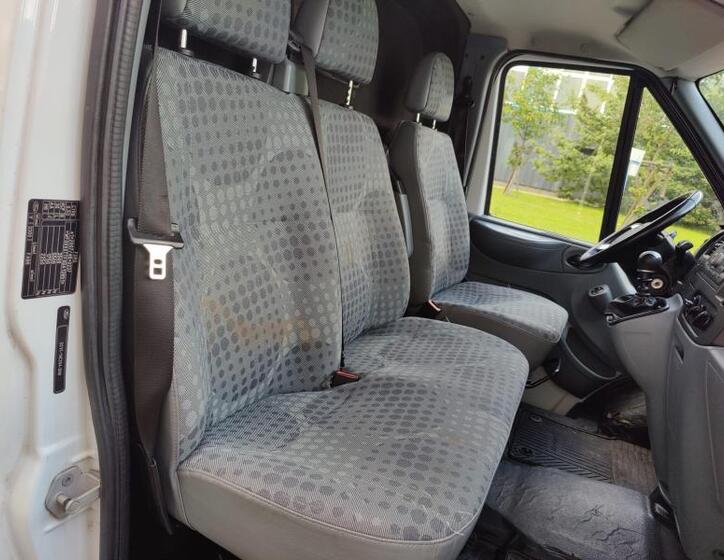 Ford Transit 16