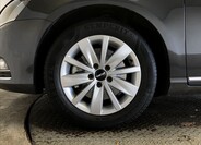 Volkswagen Passat 30