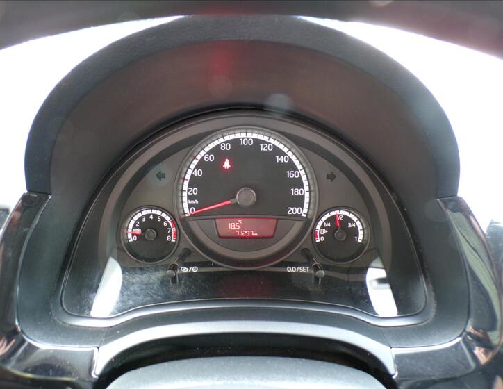 Volkswagen up! 7