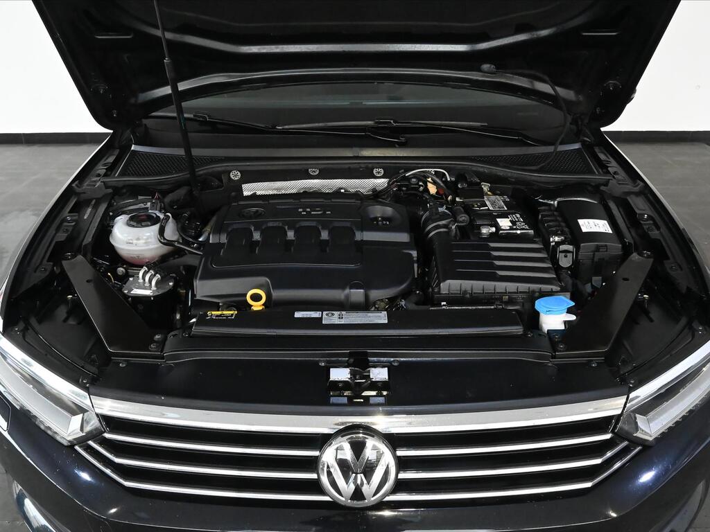 Volkswagen Passat 5