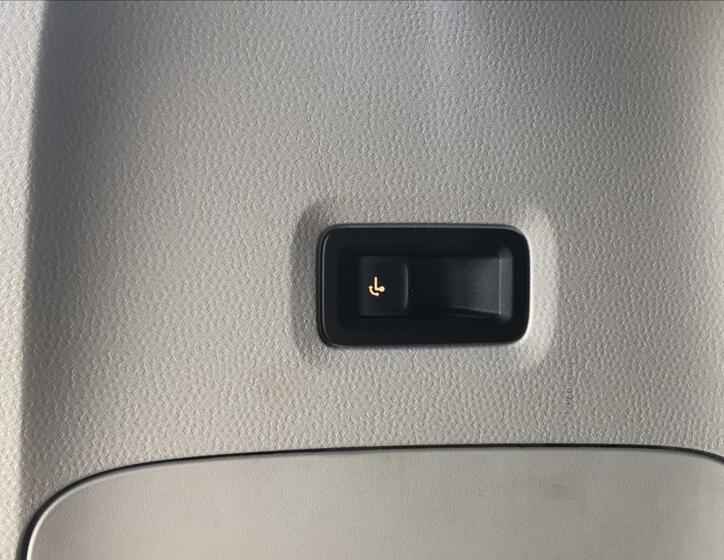 Volkswagen ID.Buzz 12