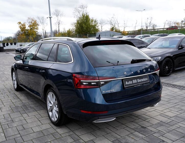 Škoda Superb 4