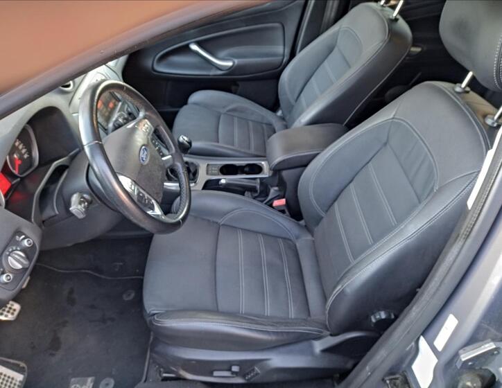 Ford Mondeo 10