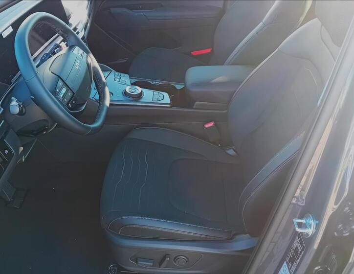 KIA Sportage 9