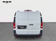 Mercedes-Benz Vito 4
