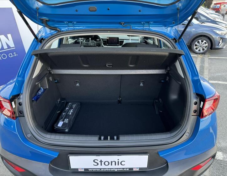 KIA Stonic 8