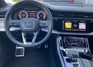 Audi Q7 19