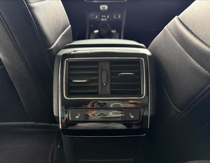 Škoda Superb 24