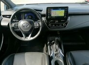 Toyota Corolla 9