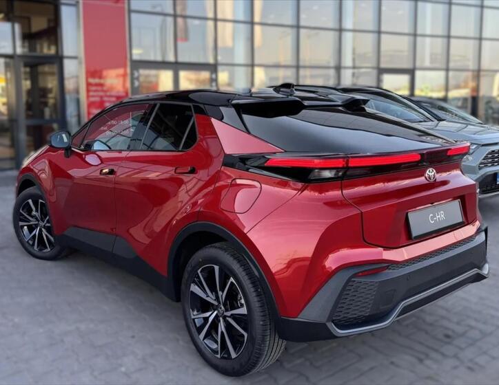 Toyota C-HR 3