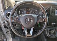 Mercedes-Benz Vito 14