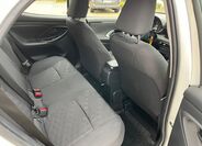 Toyota Yaris 17