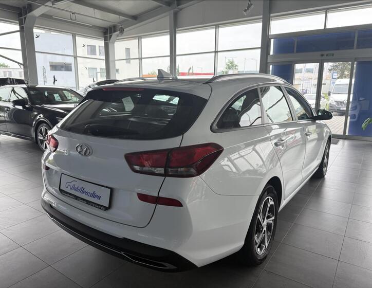 Hyundai i30 6