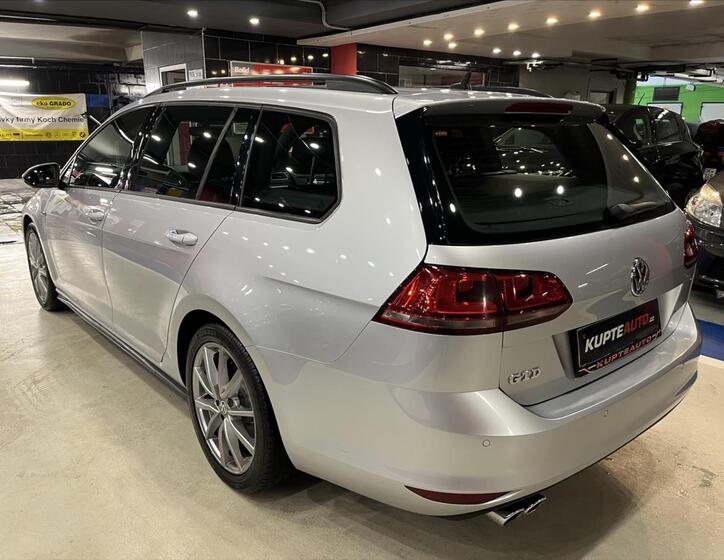 Volkswagen Golf 2