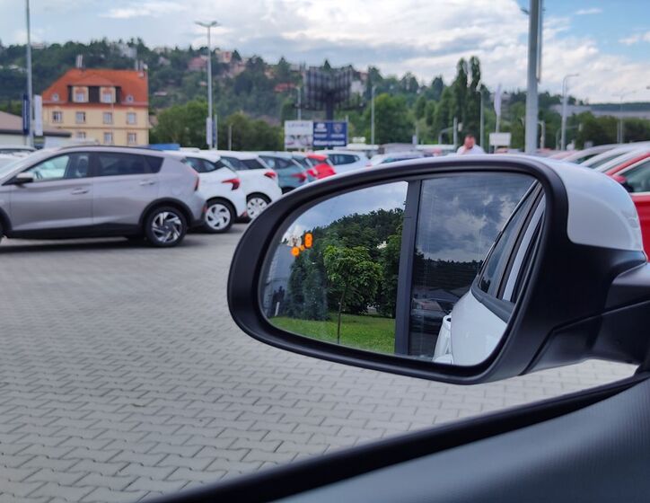 Hyundai Kona 12