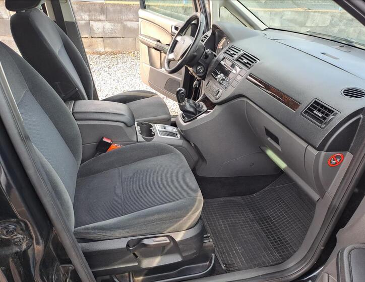 Ford C-MAX 8