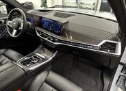 BMW X7 8