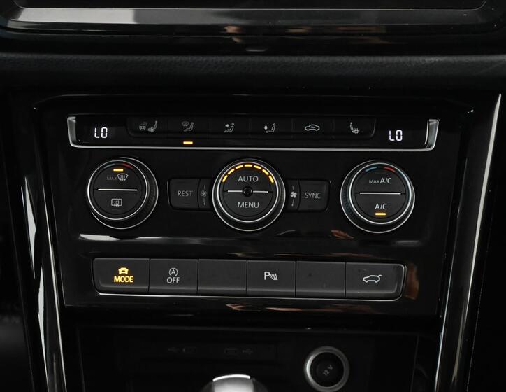 Volkswagen Touran 22