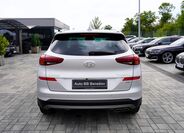 Hyundai Tucson 5