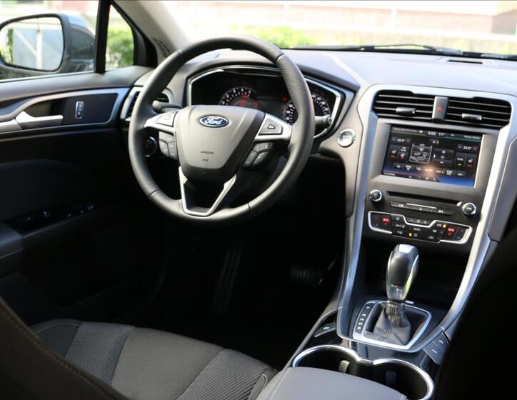 Ford Mondeo 35