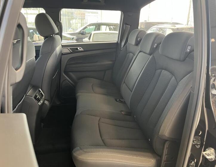 SsangYong Musso 11