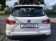 Seat Arona 5