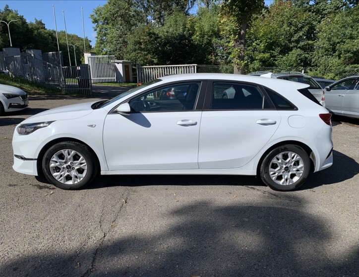 KIA Ceed 8