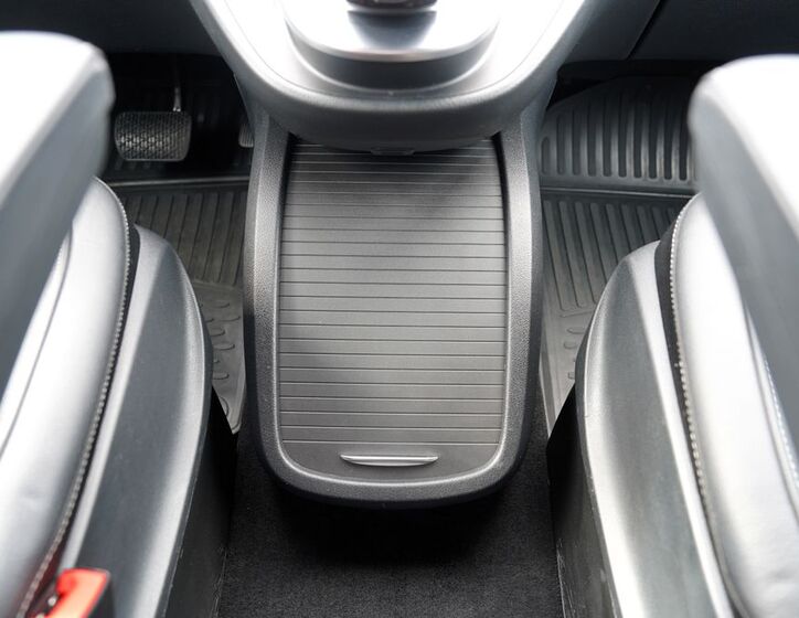Mercedes-Benz Třídy V 33