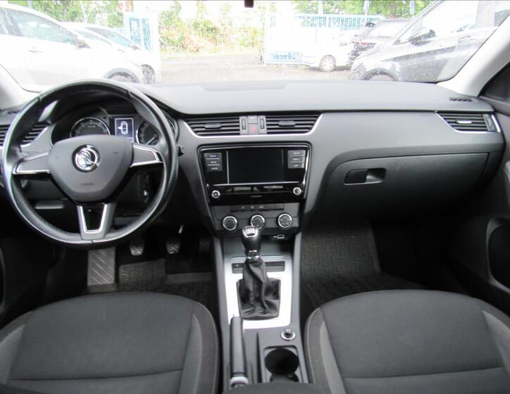 Škoda Octavia 11