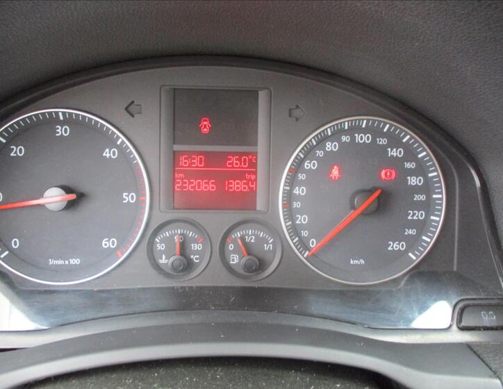 Volkswagen Golf 14