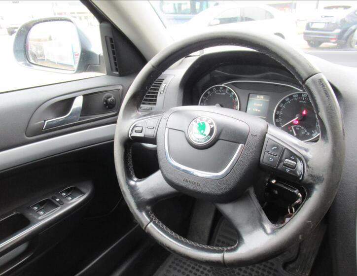 Škoda Octavia 11