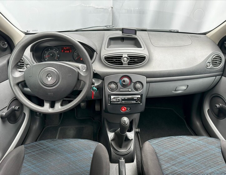 Renault Clio 16