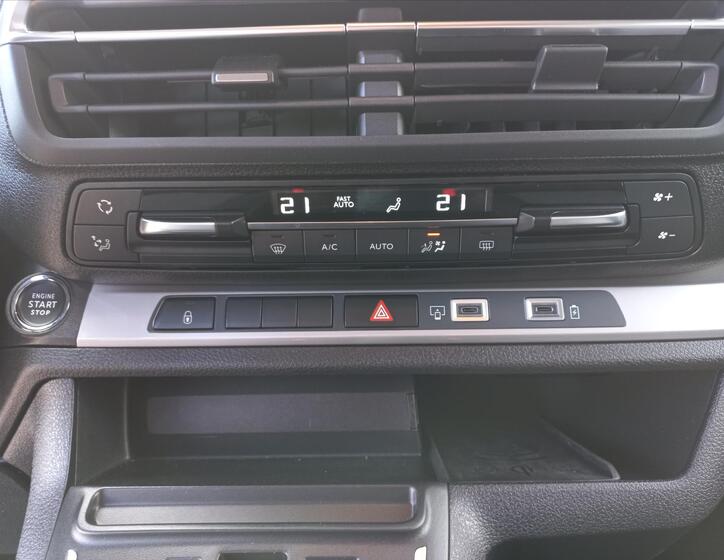Toyota ProAce Verso 16