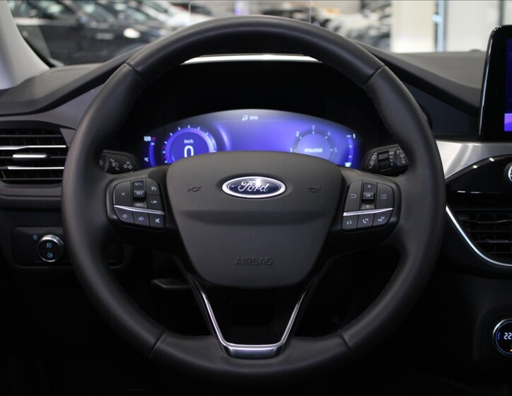 Ford Kuga 9