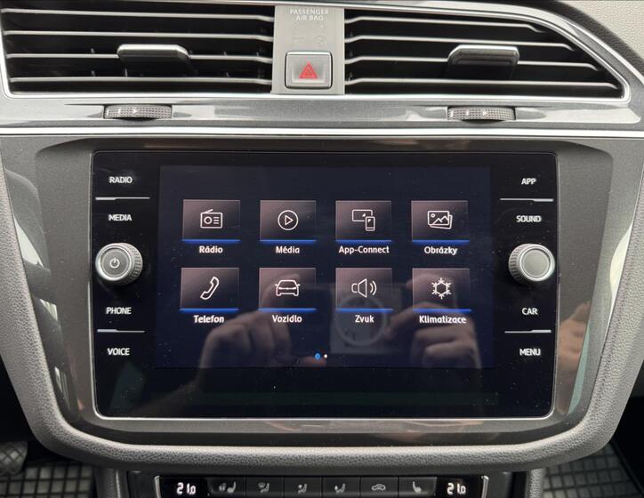 Volkswagen Tiguan 16