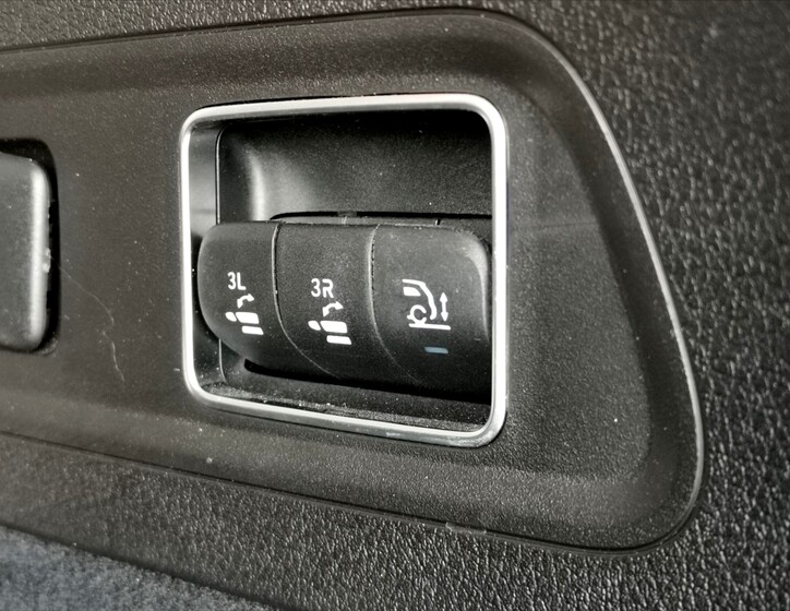 Mercedes-Benz GLS 33