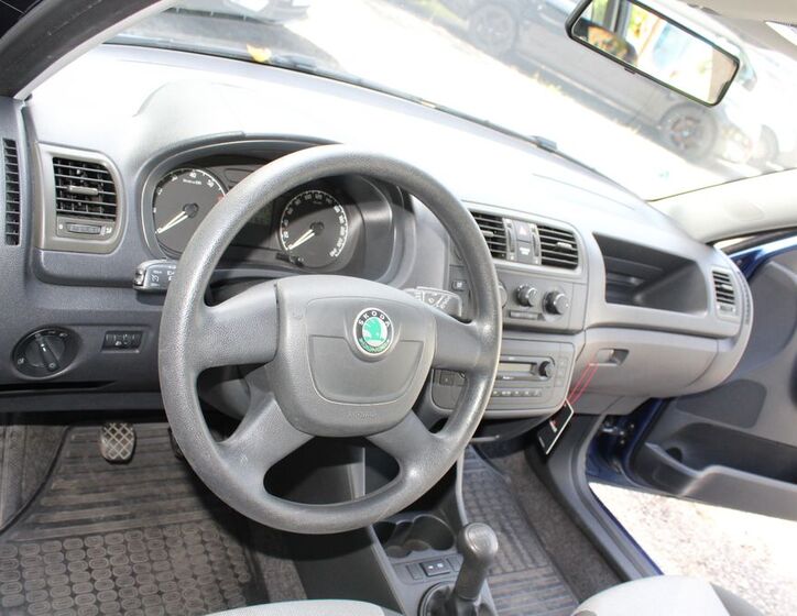 Škoda Roomster 18