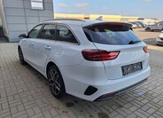 KIA Ceed 4