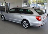 Škoda Superb 8