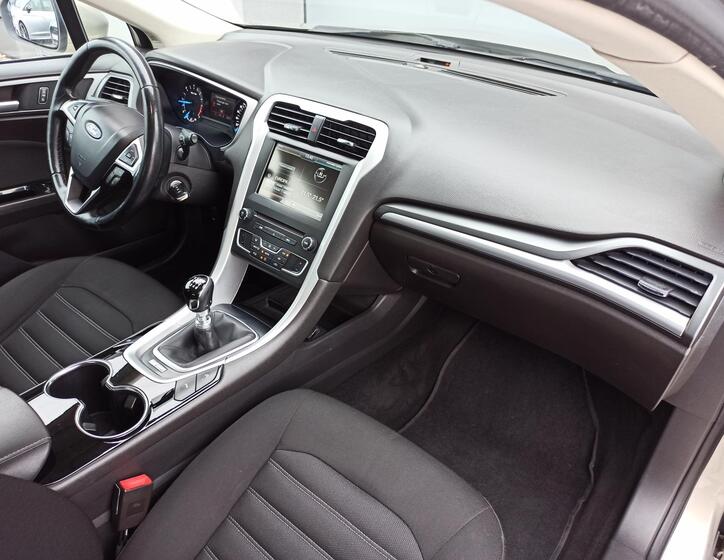 Ford Mondeo 15