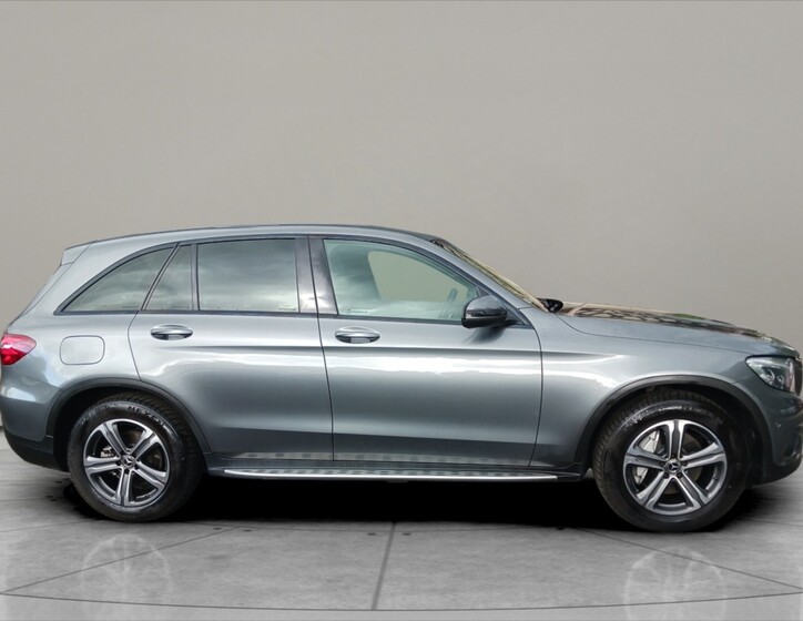 Mercedes-Benz GLC 5