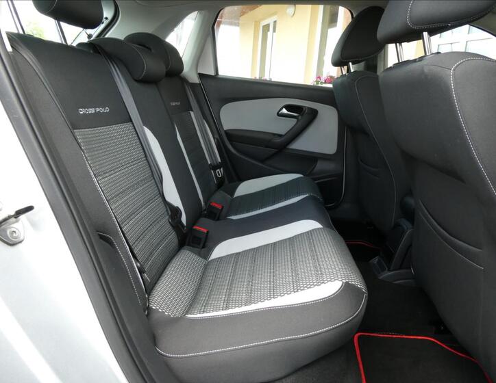 Volkswagen Polo 21