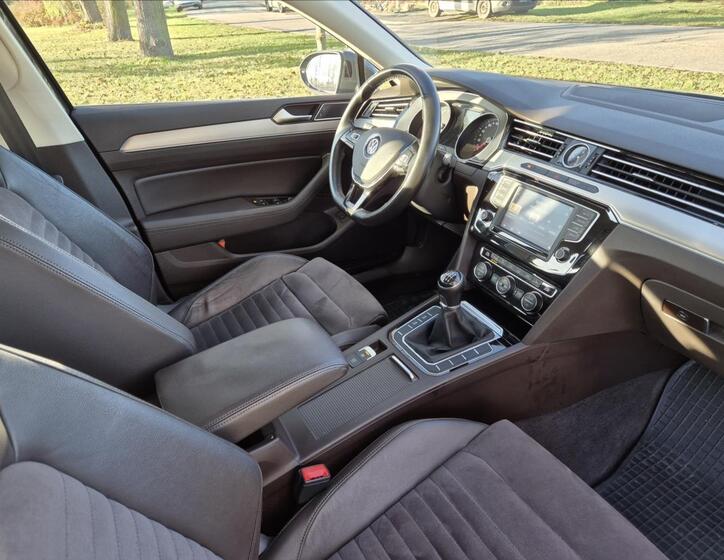 Volkswagen Passat 13