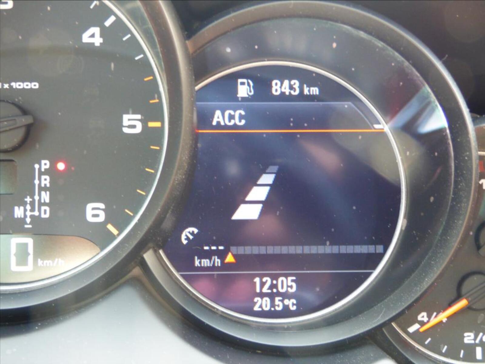 Porsche Cayenne 20