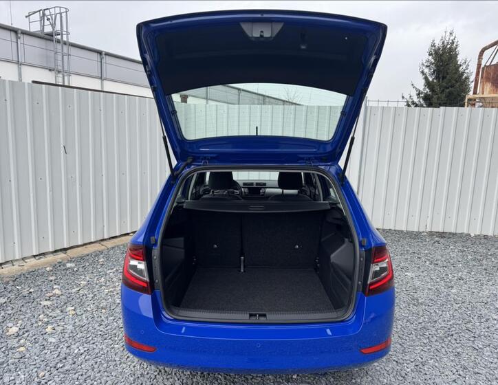 Škoda Fabia 12