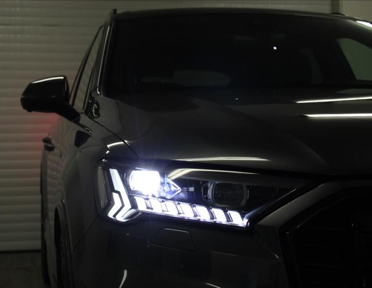 Audi Q7 49